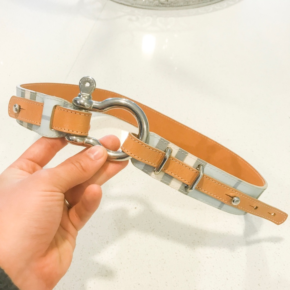 Burberry London womans belt